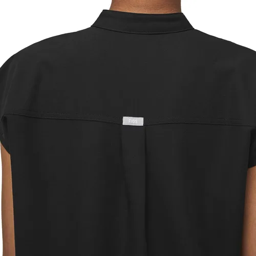 Vista 9 de Figs - Uniforme médico de mujer Rafaela, de dos bolsillos, cuello mandarín, ajuste holgado con elásticos suaves.