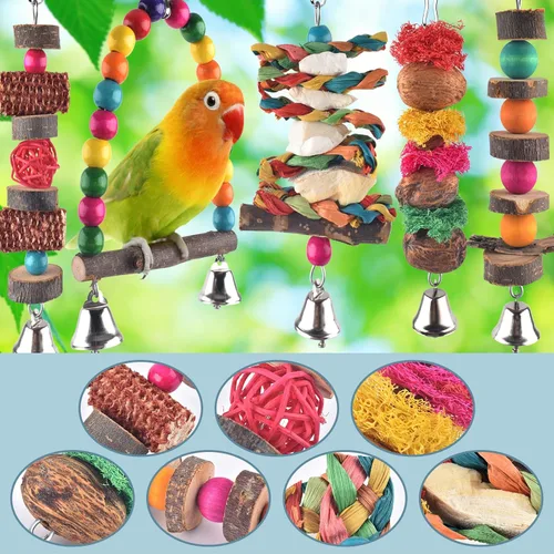 Vista 4 de Bissap Paquete de 7 juguetes para masticar pájaros, perca de madera natural