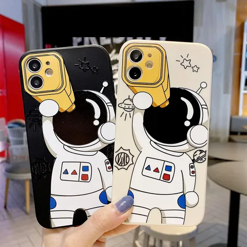 Vista 4 de Yonds Queen para iPhone 7 Plus / 8 Plus, linda funda con diseño de astronauta de dibujos animados, elegante parachoques de TPU suave, protectora
