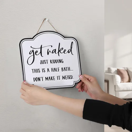Vista 4 de LIVDUCOT Cartel de lata de baño divertido con texto en inglés «Get Naked», letrero de metal esmaltado negro sobre blanco, cita vintage para baño