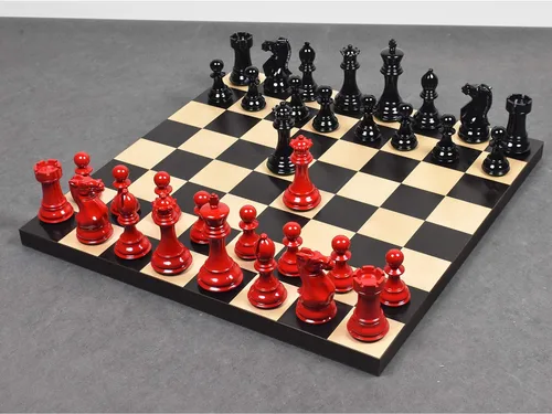 Vista 4 de RoyalChessMall -Juego de piezas de ajedrez de madera pintadas en rojo y negro Pro Staunton de 4.1 pulgadas