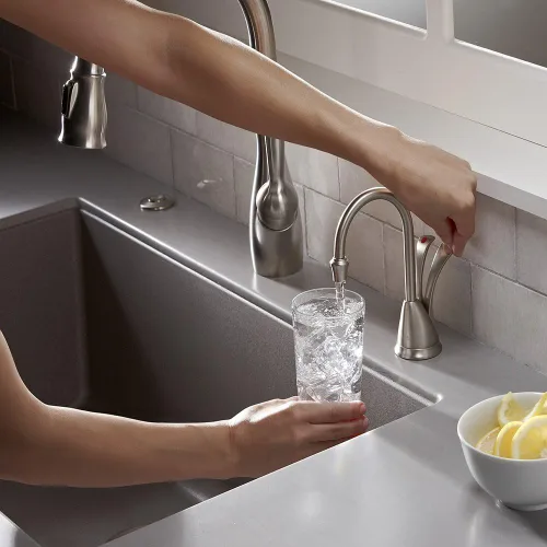 Vista 6 de Dispensador instantáneo de agua fría y caliente de InSinkErator, HC-WAVEC-SS, 0 volts