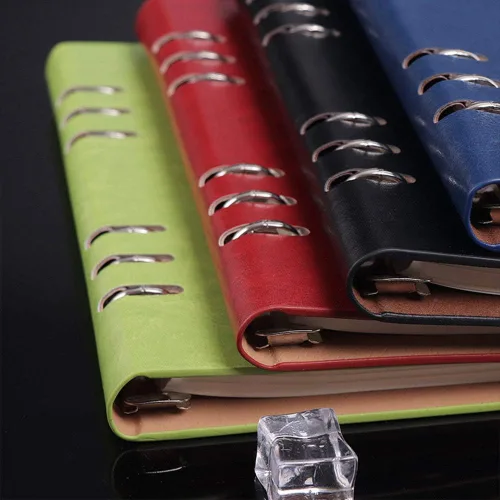 Vista 4 de Cuaderno clásico A5 recargable de cuero con bolsillo suelto de 6 agujeros, organizador personal, carpeta de cuaderno reutilizable, multifuncional