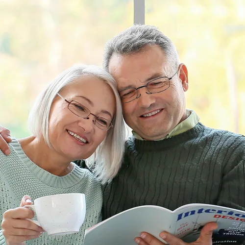 Vista 3 de Gafas de lectura plegables para hombres y mujeres, llavero compacto para lectores con luz azul, anteojos portátiles de bolsillo