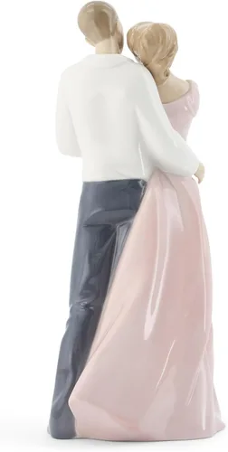 Vista 4 de NAO Sueños de amor. Figura de novia y novio de porcelana.