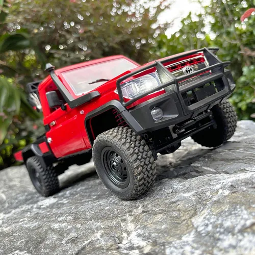 Vista 3 de HLSFWDRIVE MN82T RC Crawler 1/12 RC Truck con gancho de grúa todo terreno