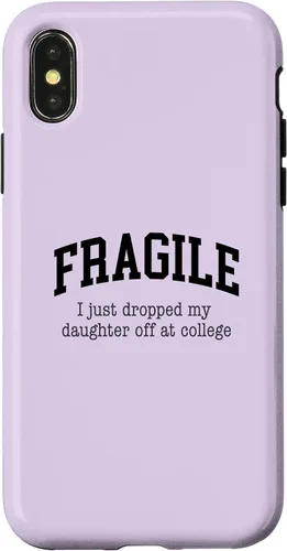 Vista 5 de Frágil - Carcasa para iPhone 16 con texto en inglés "I Just Ddrops My Daughter Off at College Parents