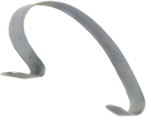 Vista 3 de 6703022 Clip de cubierta de plástico para rueda de mosca para Bobcat Skid Steer 653 753 763 773 S100 S175 S185 T180 T190
