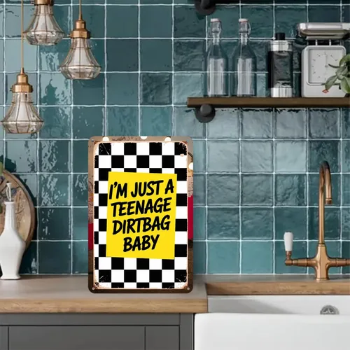Vista 6 de Letrero de hojalata con la leyenda "I'm Just a Teenage Dirtbag", diseño retro de los años 90, decoración estética de la habitación para el hogar