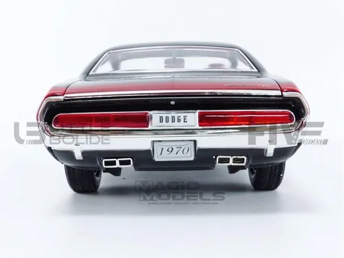 Vista 5 de 1:18 1970 Dodge Challenger R/T 440 - Paquete de 6 unidades, negro con rojo Greenlight