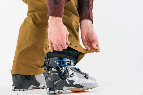 Vista 4 de Flylow Pantalón de esquí y snowboard transpirable impermeable para hombre