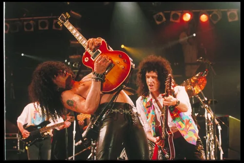 Vista 9 de Queen +The Freddie Mercury Tribute Concert Blu-ray