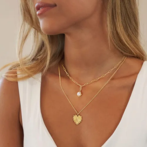 Vista 2 de fonkup Collares con iniciales para mujer, collar de corazón en capas para mujer, de moda, gargantilla de perlas delicadas, collar de letras