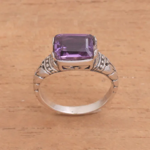 Vista 2 de NOVICA Anillo de plata de ley 925 con amatista, Padang Galak Beauty