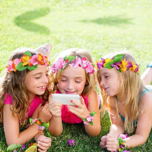 Vista 2 de 30 faldas de hierba hawaianas Luau Hula faldas hawaianas Leis flores, faldas de hierba, diadema, muñequeras, falda de hula tropical para niñas