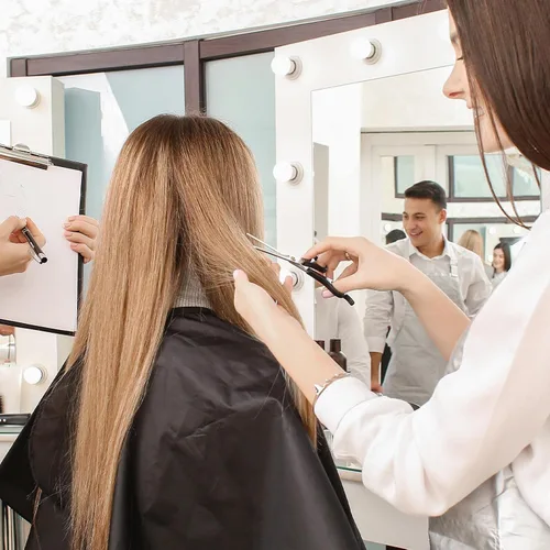 Vista 5 de KALIONE 3 capas de maquillaje para clientes, baberos de salón de belleza, bata corta para clientes, delantal ligero para barba, tinte para cabello