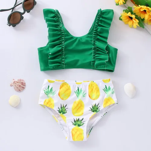 Vista 2 de Traje de baño de dos piezas para niñas pequeñas con volantes y estampado de piña (verde, 6-7 años)