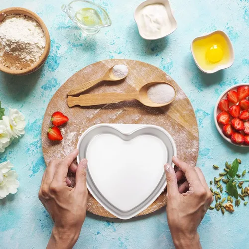 Vista 7 de Didaey 6 moldes en forma de corazón a granel de 8 pulgadas de aluminio para tartas de corazón, moldes de corazón para hornear, moldes para pasteles