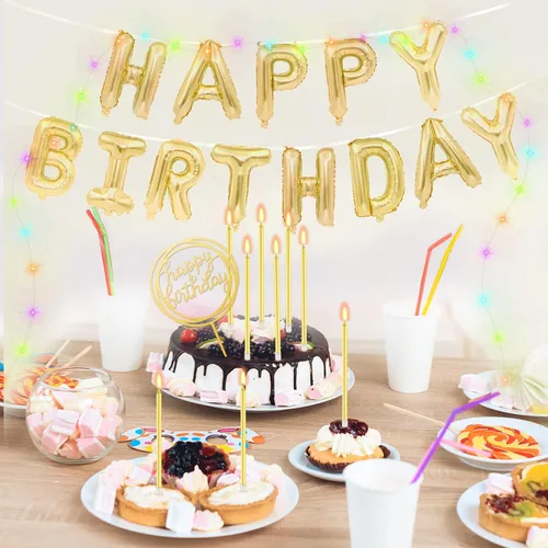 Vista 3 de Juego de velas doradas de cumpleaños de 9 piezas, velas largas y delgadas para cumpleaños, decoración de pastel, globos de cumpleaños, velas