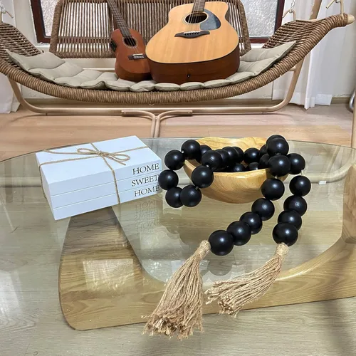 Vista 73 de OMISHE Guirnalda de cuentas de madera extra grande con cuentas de madera y borlas de 1.6 pulgadas de diámetro, cuentas decorativas rústicas de 41