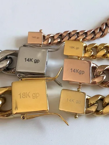 Vista 9 de HarlemBling Pulsera cubana de Miami para hombre, 0.315-0.709in, eslabones cubanos pesados de 14 quilates de 18 quilates de oro amarillo o rosa sobre