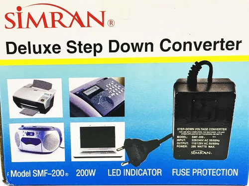 Vista 3 de Simran SMF-200 Deluxe 200 vatios, conversor de voltaje para viajes internacionales a países con 220 V.