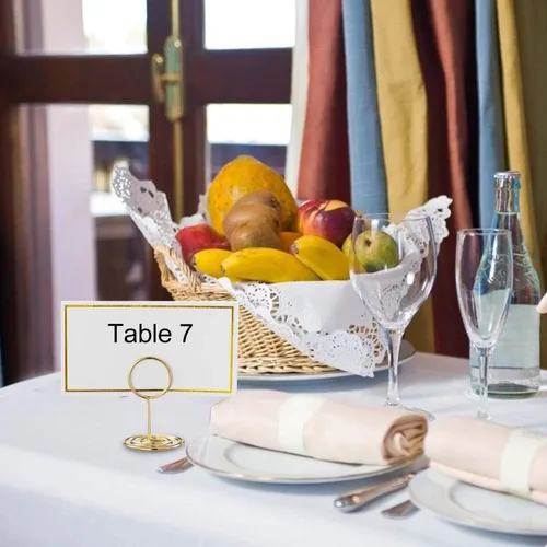 Vista 4 de Paquete de 26 soportes para números de mesa y 26 tarjetas de lugar doradas, soporte para tarjetas de mesa, soporte para fotos, soporte para fotos