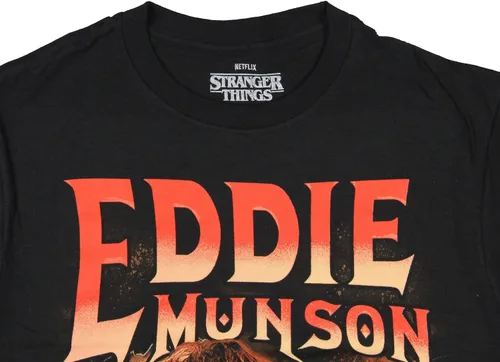Vista 4 de Mad Engine Strangers Things - Camiseta de personajes Eddie Munson para hombre