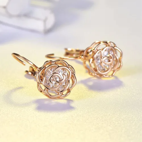 Vista 8 de Pendientes chapados en oro con diseño de flor de rosa con cristal AAAAA Australia transparente para mujer