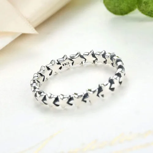 Vista 3 de Presentski - Anillo de plata de ley 925 con diseño de estrella apilable