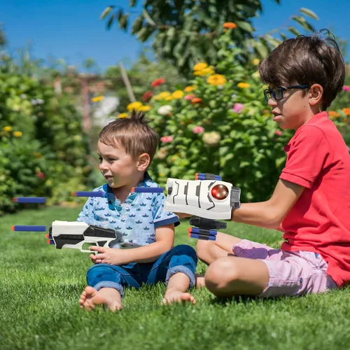 Vista 4 de Juguetes de Star Wars Stormtrooper Blaster de Espuma para Niños de 5, 6, 7, 8, 9+ Años, Juguetes de Guante de Poder de Superhéroe con 30 Dardos