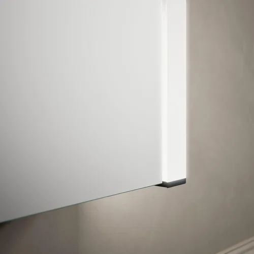 Vista 4 de Kohler K-81144-SLE-DA1 Maxstow Botiquín con luz LED, puerta de espejo y estantes escalonados, marco rectangular, 17" x 24