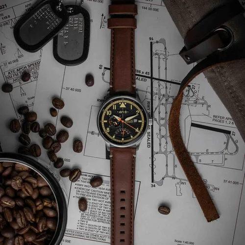 Vista 3 de AVI-8 Hawker Hurricane Mckellar Dual Time Watch Metropolis Black