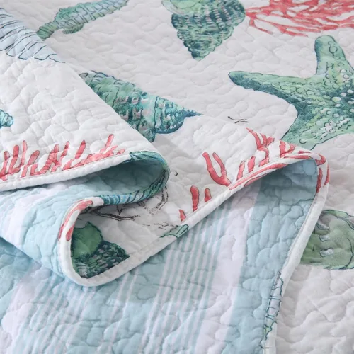 Vista 6 de ABREEZE Juego de ropa de cama con temática de playa costera, tamaño Queen, colcha reversible de algodón con diseño de conchas y conchas de mar