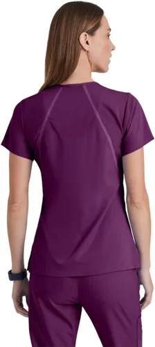 Vista 2 de Grey's Anatomy Impact Elevate Top para mujer Camiseta médica Extreme Comfort