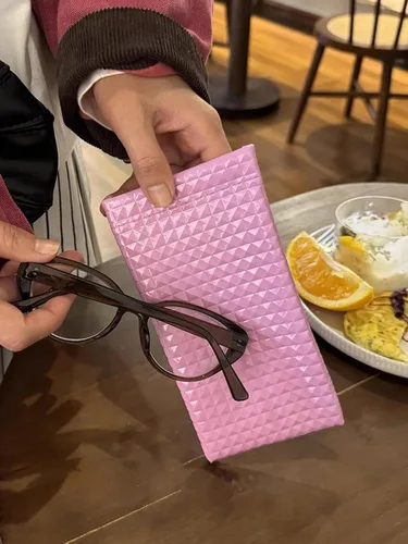 Vista 4 de Paquete de 6 fundas para lentes de sol, versátiles fundas para proteger lentes de sol, joyas y cosméticos