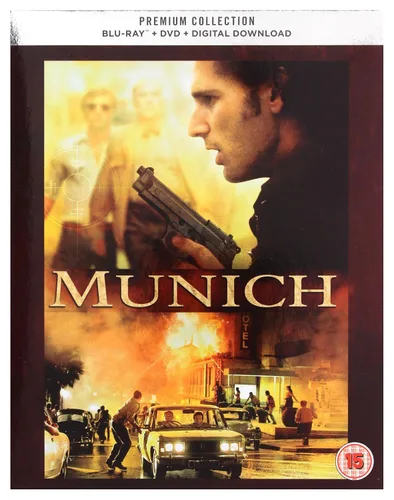 Vista 3 de Munich UK Premium Collection Blu-Ray + DVD + Digital HD + Ltd Ed Art Cards Region Free