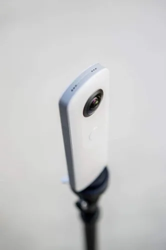 Vista 4 de Ricoh Theta SC 360° Video y cámara fija (blanco)