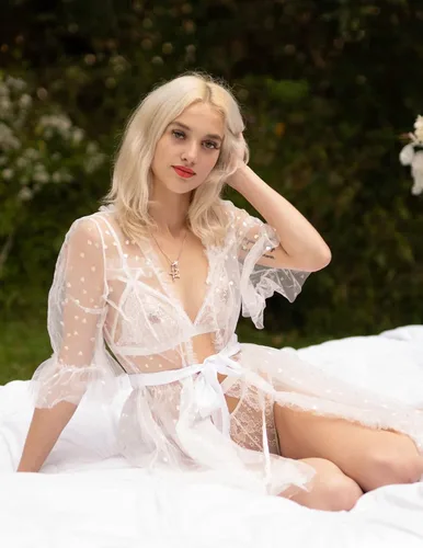 Vista 2 de Avidlove Bata corta para mujer, camisón de malla, babydoll lencería, talla L, Corazón de lámina blanca
