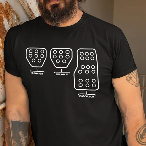 Vista 2 de Camiseta Subie Turbo Car Camisa de manga corta para adultos mecánico japonés de carreras, regalo para los amantes de los automóviles