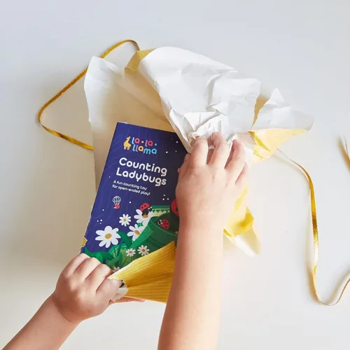 Vista 2 de Contar mariquitas – Juguete Montessori de madera para niñas de 3, 4 y 5 años, juguetes de aprendizaje de mariquita para niños pequeños, juguetes