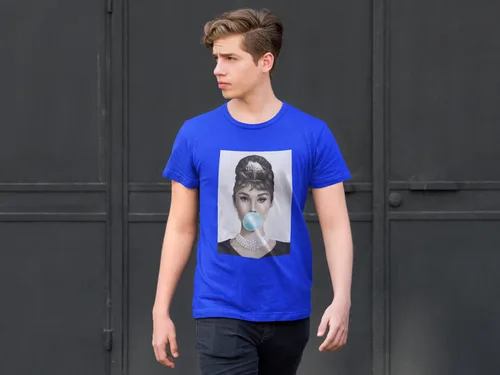 Vista 4 de Expression Tees Audrey Hepburn Chewing Bubble Gum American Icon - Body de una pieza y camiseta para niños pequeños