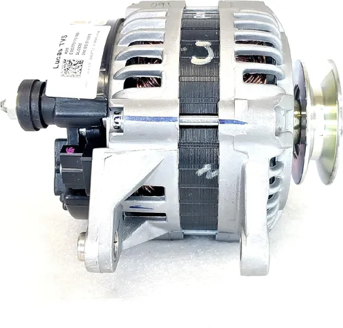 Vista 3 de Replacement Part for Mahindra Tractor Alternator 90 Amps For Mahindra Tractor E007701757B91