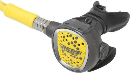 Vista 3 de Cressi Octopus Compact Pro para reguladores de buceo - Compacto, fiable, ligero y cómodo - Fabricado en Italia por Cressi