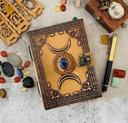 Vista 4 de Leather Journals - Cuaderno de bocetos para hombres y mujeres, diario genuino para escribir, 240 páginas, cuaderno de 5 x 7 pulgadas, cuaderno