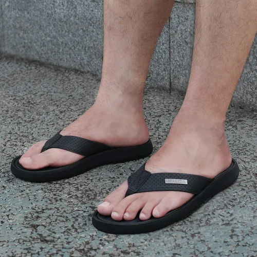 Vista 5 de MALIDA Chanclas antideslizantes para hombre para baño, ducha, impermeables, de espuma amortiguada, para interiores y exteriores, sandalias de tanga