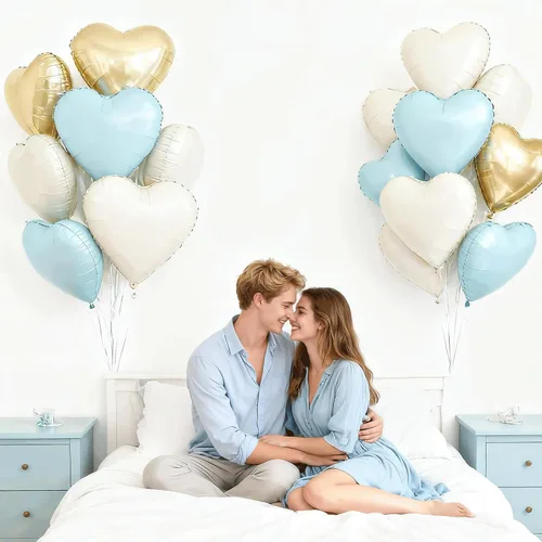 Vista 6 de Globos de corazón azul, dorado y blanco, 18 pulgadas, globos de papel de aluminio azul bebé y crema, 12 piezas, globos de helio en forma de corazón
