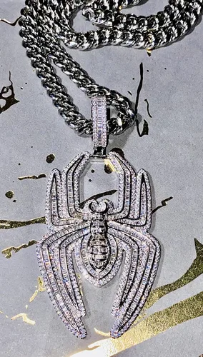 Vista 7 de Shop-iGold Colgante de plata helada para hombre y mujer, con acabado de oro italiano, cadena cubana real, acero inoxidable, joyería Mans, colgante
