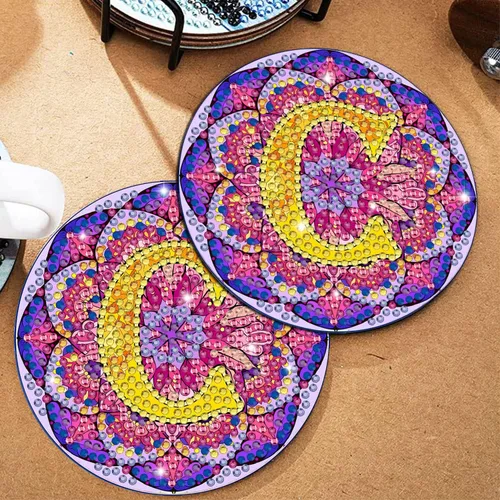 Vista 4 de Bysincy Juego de 2 posavasos de pintura de diamantes de 26 letras A-Z, 5D, arte de diamante, mosaico, alfabeto, kit por número para adultos y niños