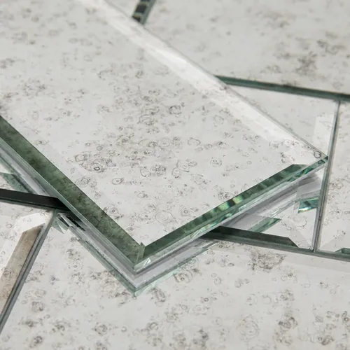 Vista 14 de Azulejos de Espejo Antiguo Biselado Autoadhesivos Estilo Metro de 3 x 6 Pulgadas para Salpicaduras de Cocina y Pared del Baño (40 Piezas)